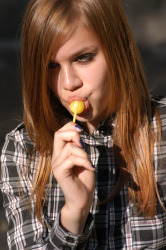 zemani-darinka-lollipop-image-90