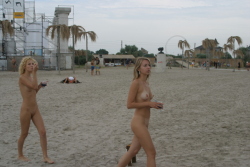 lena-vika-nude-in-public-image-71