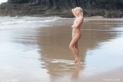femjoy-tracy-a-nude-beach-image-89